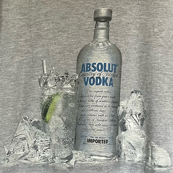 Absolut Vodka Graphic Gray Short Sleeve Tee. Women’s size Medium. - Picture 3 of 8